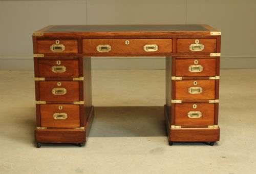 fig 2. A MAHOGANY MILITARY CAMPAIGN DESK