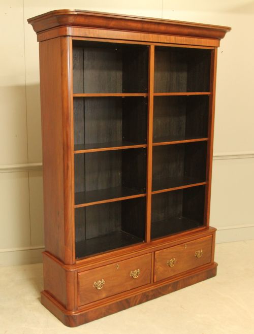 STUNNING VICTORIAN MAHOGANY BOOKCASE - ADDITIONAL PHOTO 4