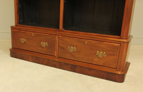 STUNNING VICTORIAN MAHOGANY BOOKCASE - ADDITIONAL PHOTO 6