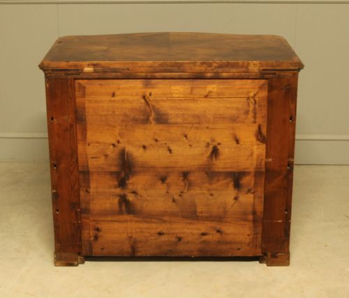 A NEOROCOCO SWEDISH SERPENTINE BURR WALNUT CHEST OF DRAWERS - ADDITIONAL PHOTO 9