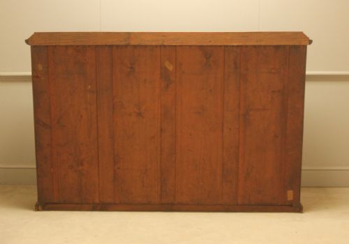 A GOOD QUALITY VICTORIAN MAHOGANY OPEN BOOKCASE - ADDITIONAL PHOTO 8