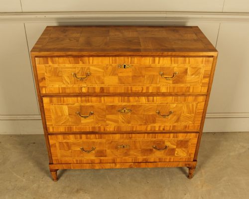 fig 3. Early 19th‑Century walnut Danish Chest of Drawers