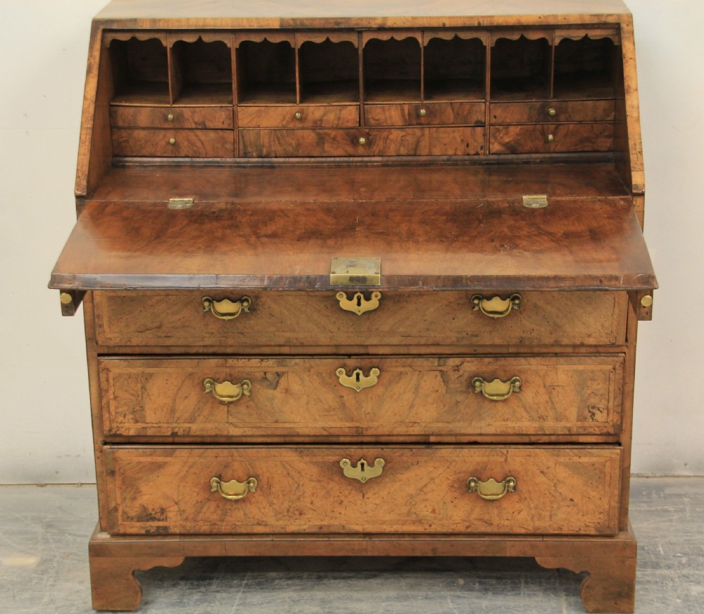 An Mid 18th Century Georgian burr walnut bureau. View III