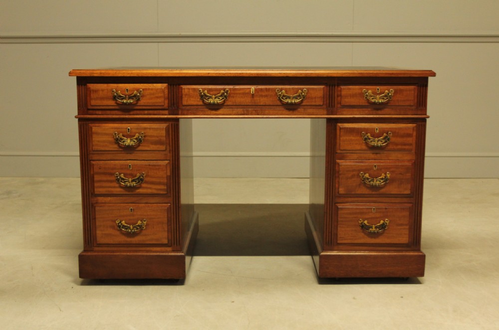 An early 20th century mahogany writing desk.