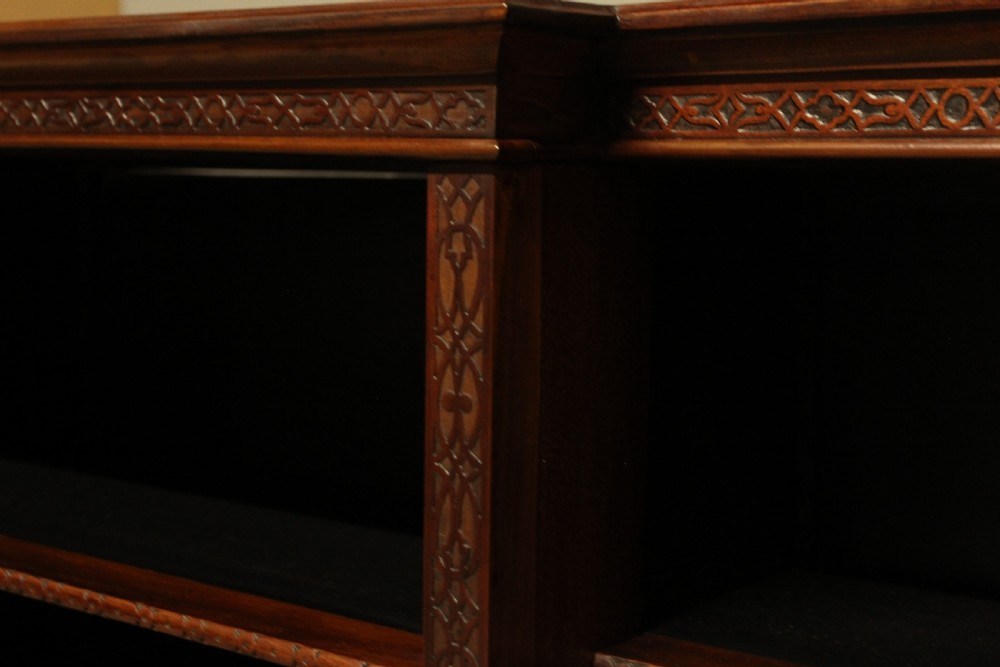 A early 20th century mahogany breakfront open bookcase.  View VIII