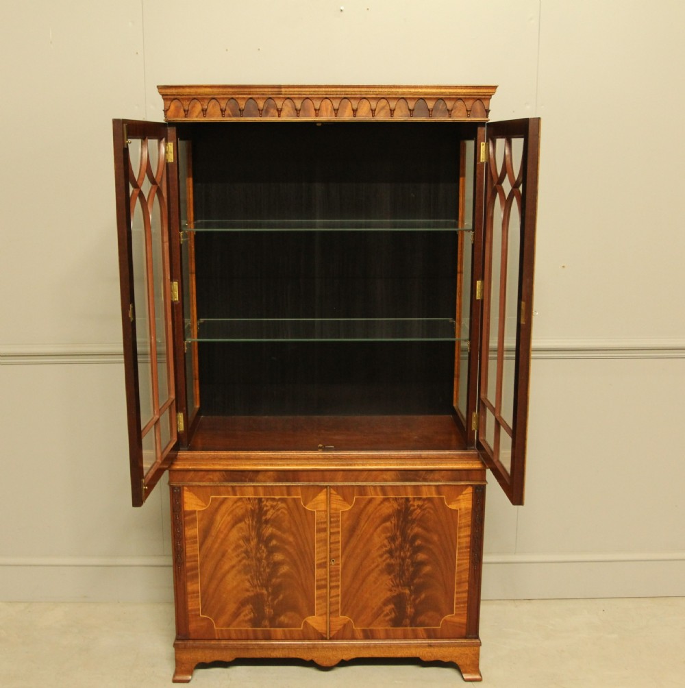 An early 20th-century mahogany glazed display cabinet. View IV