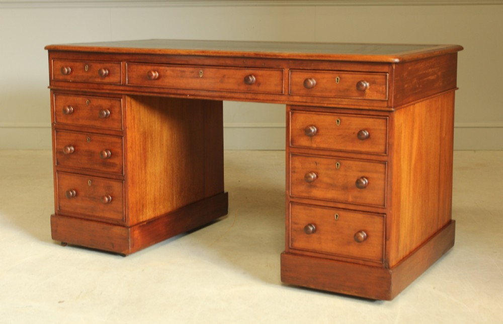 A VICTORIAN MAHOGANY TWIN PEDESTAL DESK  View III
