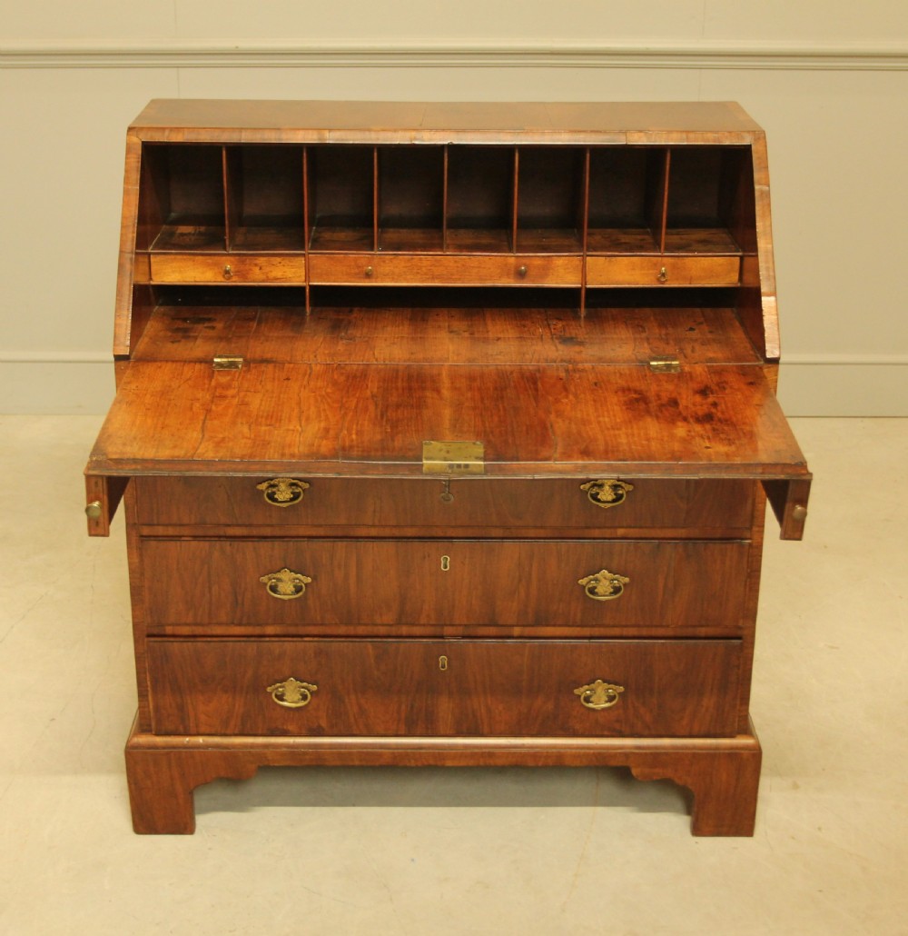 AN 18th century walnut bureau.  View V