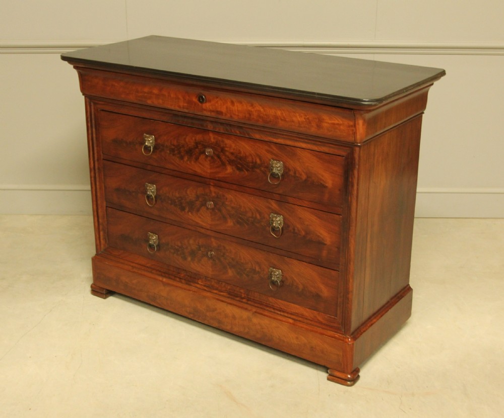 A 19TH CENTURY FRENCH MAHOGANY CHEST OF DRAWERS View VII