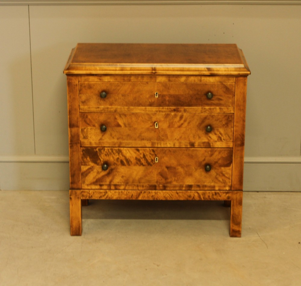 an early 20th-century Danish birch bedside chest of drawers View II