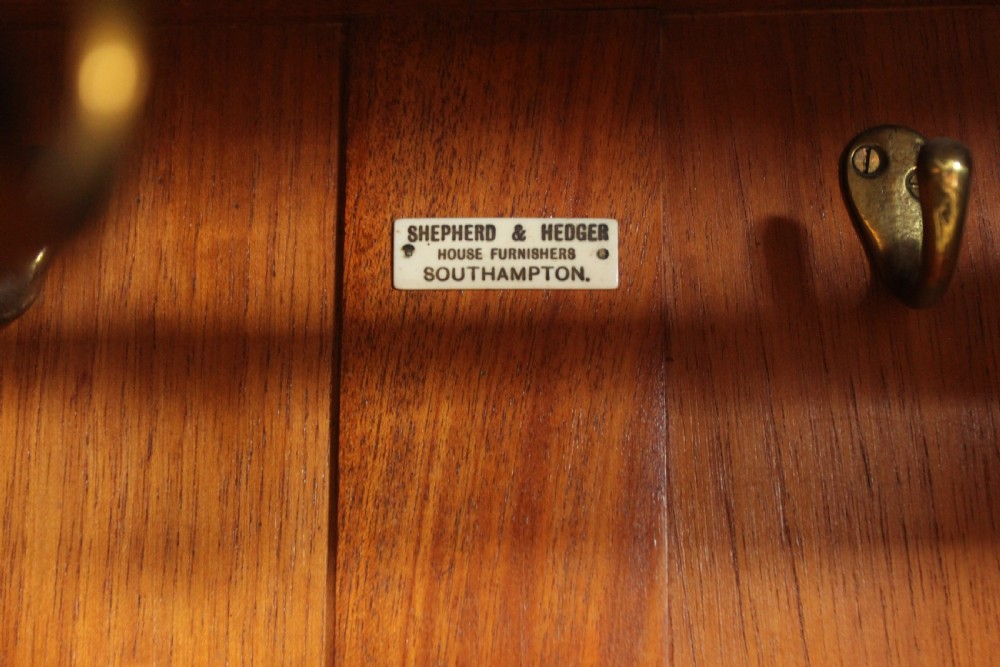AN EARLY 20TH CENTURY BURR WALNUT TRIPLE WARDROBE View VII
