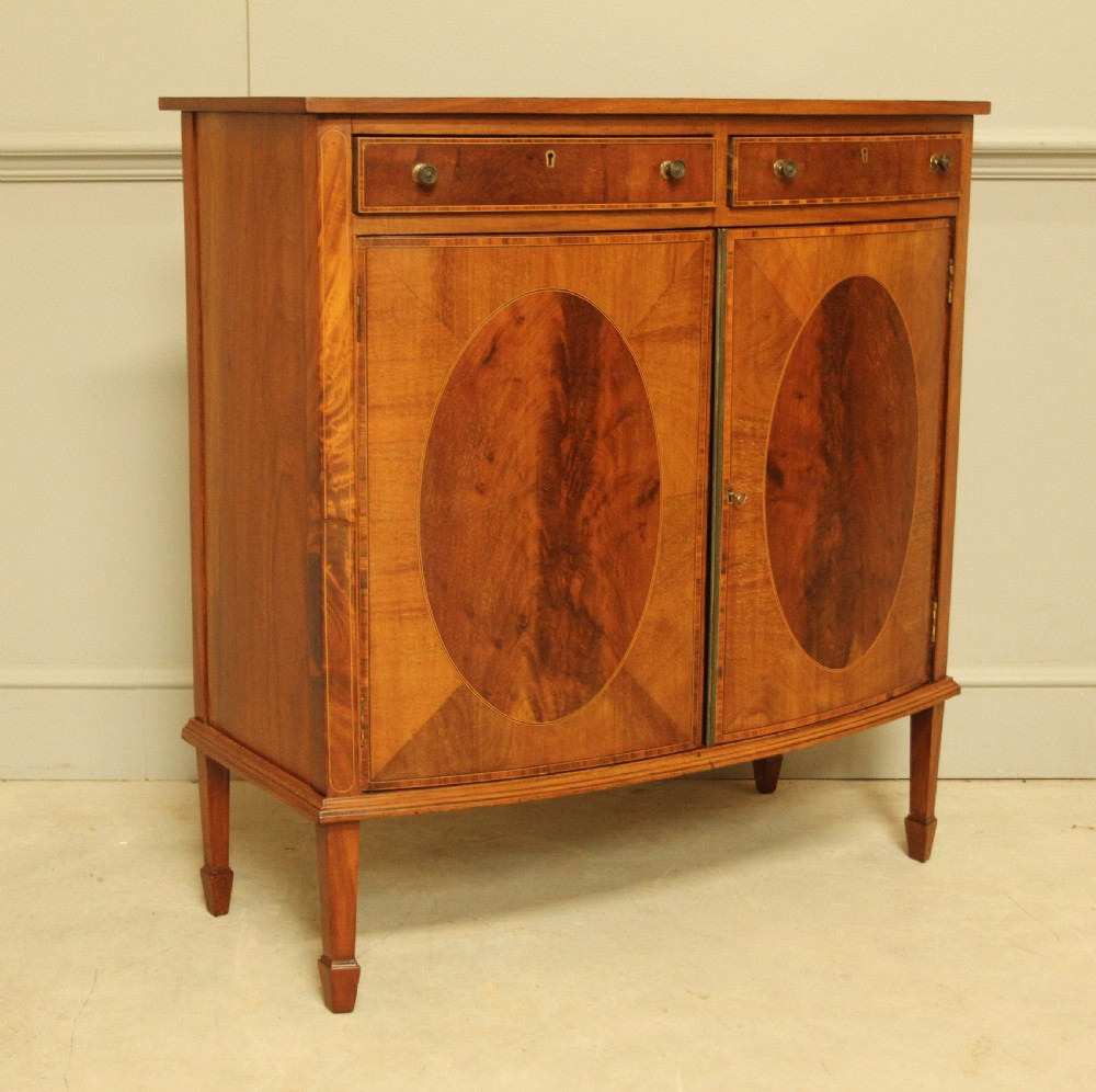 Early 20th Century Mahogany Sideboard View V