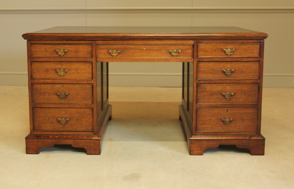 Early 20th Century Oak Partners Writing Desk View II