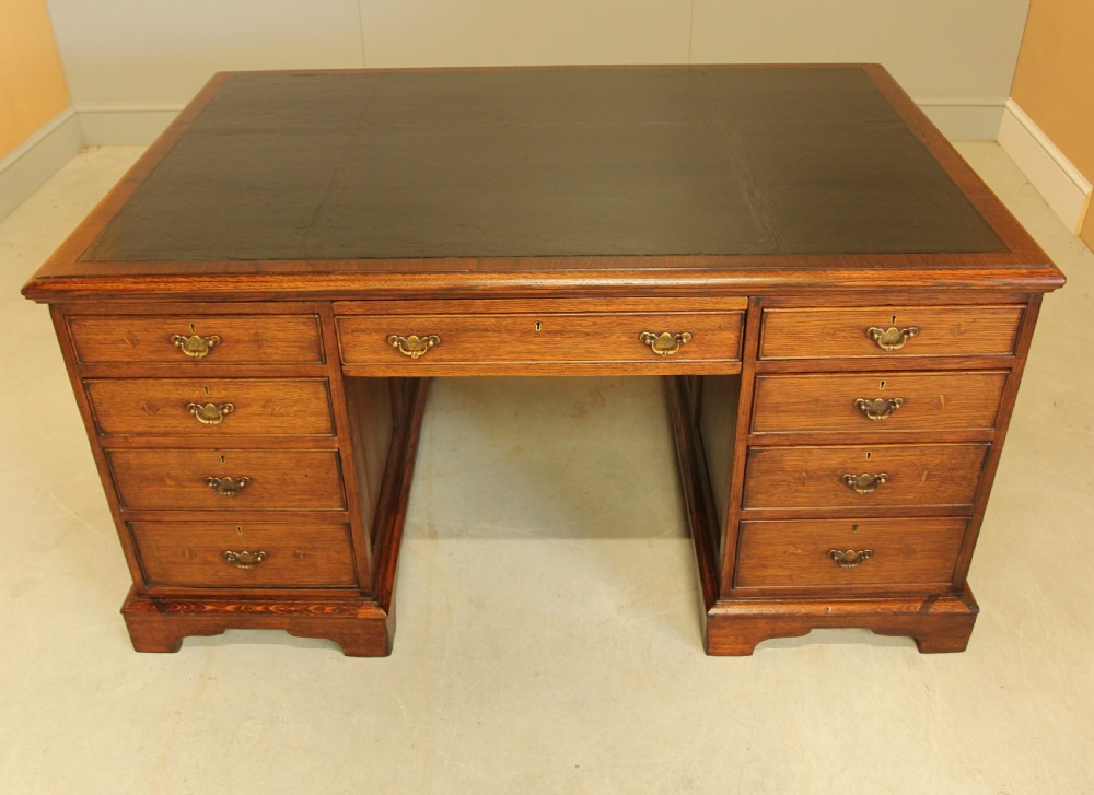 Early 20th Century Oak Partners Writing Desk View III