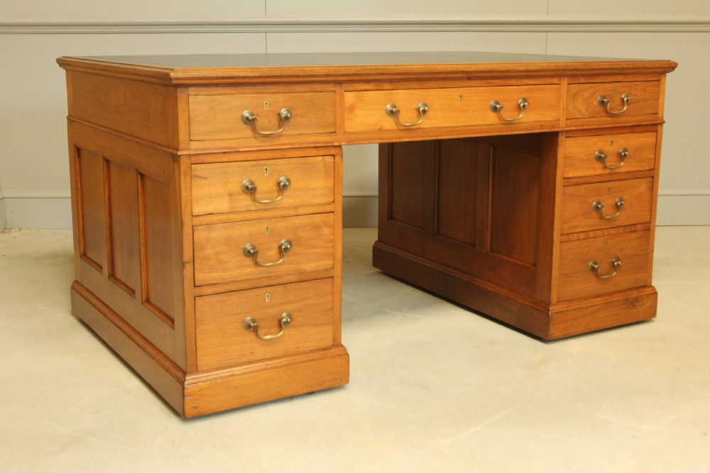 Early 20th Century Walnut Double Pedestal Desk View V