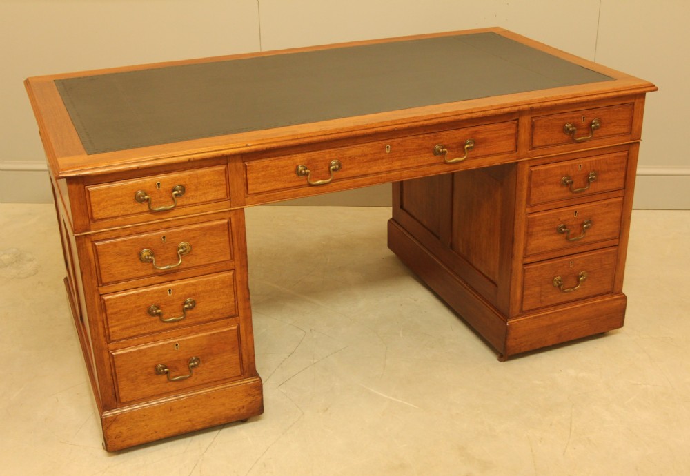 Early 20th Century Mahogany Banker's Desk View VI