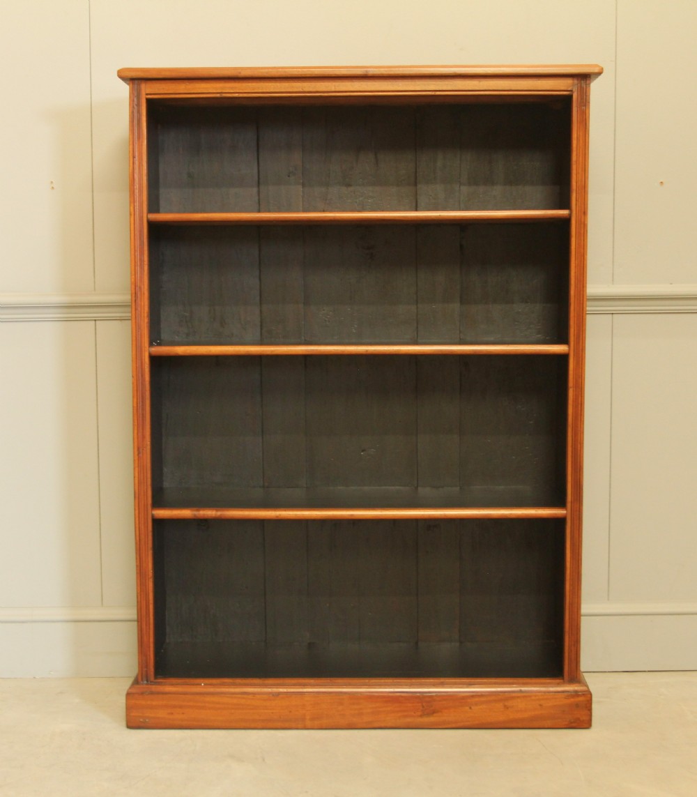 Elegant Mahogany tall open Bookcase