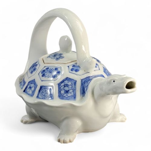 fig 2. Japanese Hirado Minogame Teapot, c.1830–1850