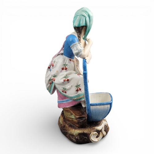 EARLY 19TH CENTURY LIMBACH PORCELAIN FIGURE WOMAN WITH BASKET - ADDITIONAL PHOTO 6