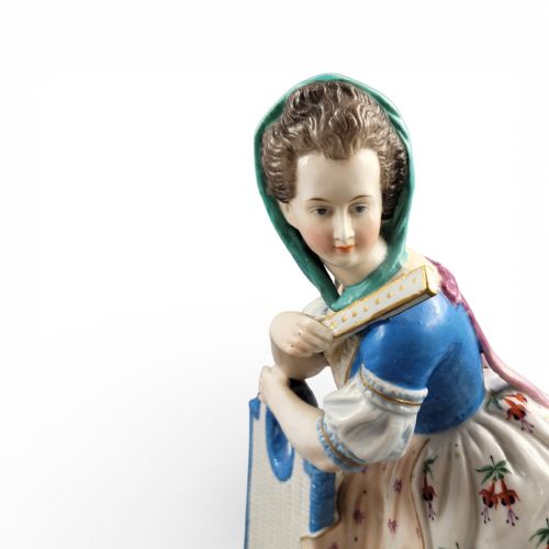 EARLY 19TH CENTURY LIMBACH PORCELAIN FIGURE WOMAN WITH BASKET - ADDITIONAL PHOTO 13