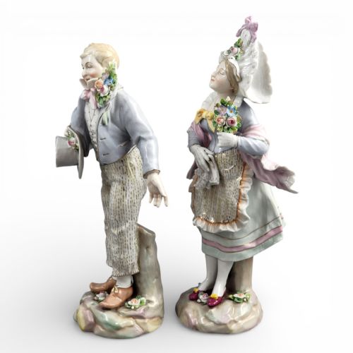 LATE 19TH CENTURY VOLKSTEDT PORCELAIN FIGURES GERMAN PAIR - ADDITIONAL PHOTO 1