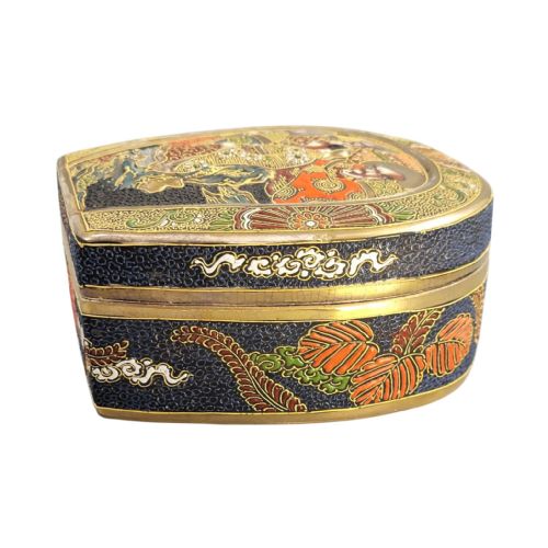 EXCEPTIONAL JAPANESE SATSUMA EARTHENWARE BOX BY TOSHOZAN MEIJI PERIOD - ADDITIONAL PHOTO 6