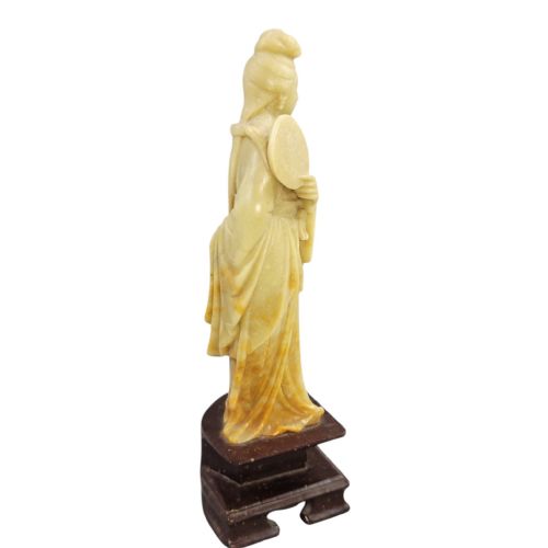 CHINESE SOAPSTONE FIGURE OF GUANYIN HOLDING A ROUND FAN C 1910 - ADDITIONAL PHOTO 6