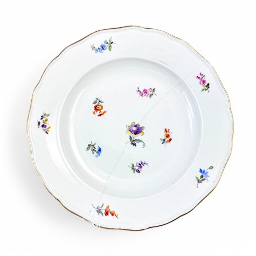 MEISSEN PORCELAIN PLATES WITH STREUBLUMEN DECORATION SET OF THREE 1880S - ADDITIONAL PHOTO 10