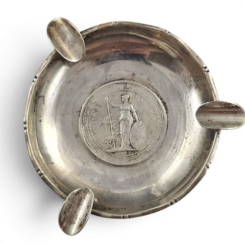 LEE YEE HING STERLING SILVER ASHTRAY WITH 1899 BRITISH TRADE DOLLAR HONG KONG C1920 - ADDITIONAL PHOTO 1