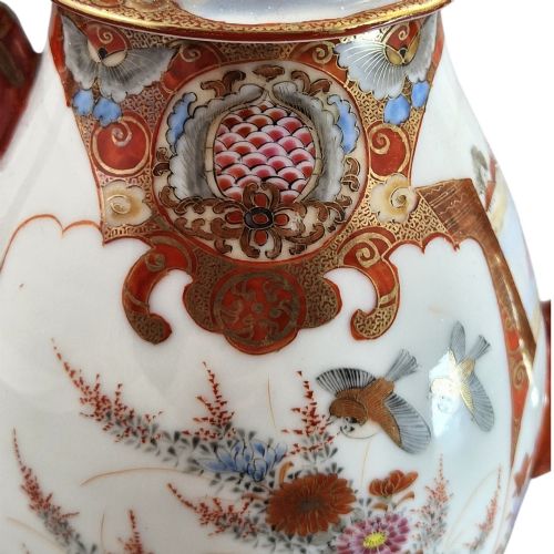 JAPANESE KUTANI PORCELAIN TEAPOT WITH VASE STAND MEIJI PERIOD C1890 - ADDITIONAL PHOTO 12