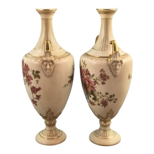ROYAL WORCESTER PAIR OF BLUSH IVORY FLORAL VASES PATTERN 1911 1900 - ADDITIONAL PHOTO 1