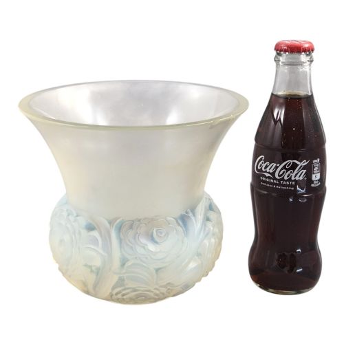 FRENCH LALIQUE OPALESCENT RENONCULES VASE MID20TH CENTURY - ADDITIONAL PHOTO 9