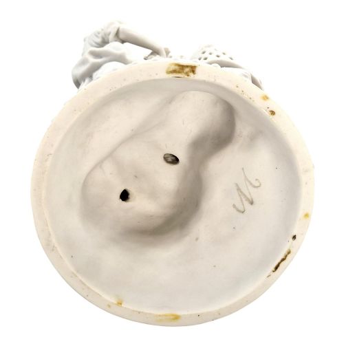 VIEUX PARIS BISCUIT PORCELAIN SCULPTURAL GROUP WITH FLORAL GARLANDS C18501870 - ADDITIONAL PHOTO 1
