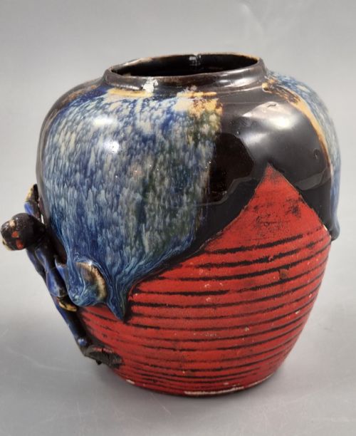 JAPANESE SUMIDA GAWA JAR VASE CLIMBING FIGURE BLUE FLAMB GLAZE TAISHSHWA C192030S - ADDITIONAL PHOTO 1