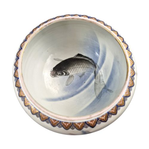 LATE MEIJI FUKAGAWA PORCELAIN FISH BOWL WITH KOI CARP ARITA C1894 - ADDITIONAL PHOTO 9