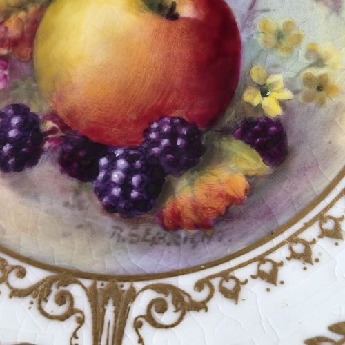 ROYAL WORCESTER RICHARD SEBRIGHT SIGNED PAINTED FRUIT CABINET PLATE 1935 - ADDITIONAL PHOTO 1