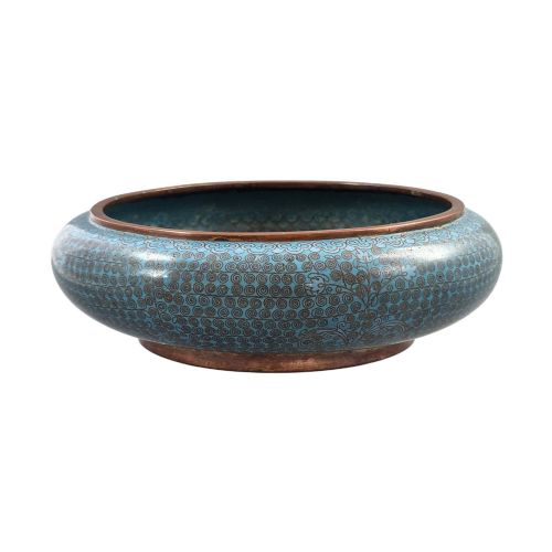 fig 1. A low, rounded Chinese cloisonne enamel scholars brush washer featuring intricate wire scroll motifs on a turquoise blue ground with exposed metal rims.