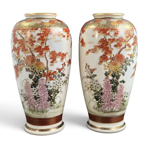 Late Meiji Period Maruni Kobe Japanese Satsuma Floral Vases, C.1910