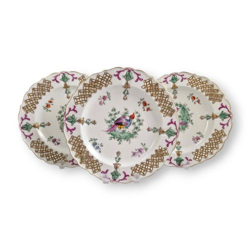Three Exceptional Samson Chelsea-style Reticulated Porcelain Plates Circa 1860