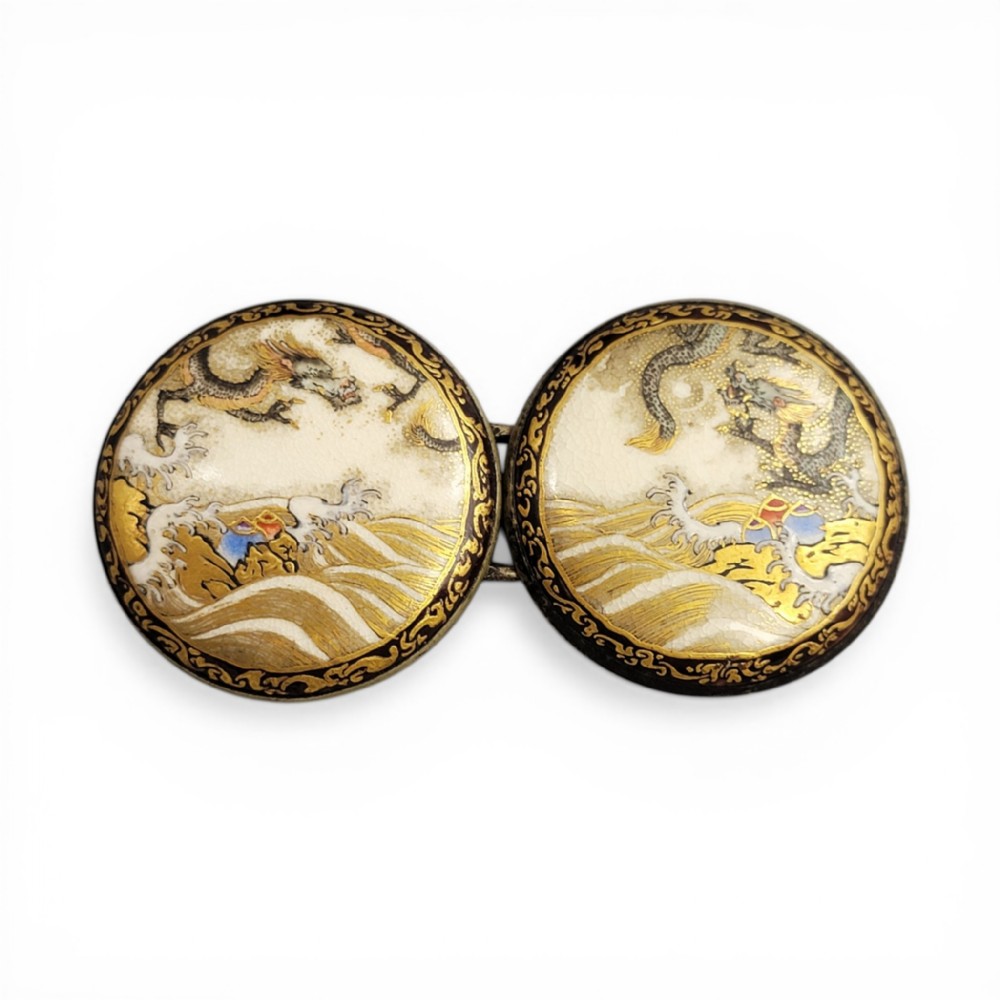 Japanese Satsuma belt buckle with dragons, Meiji period, c.1900
