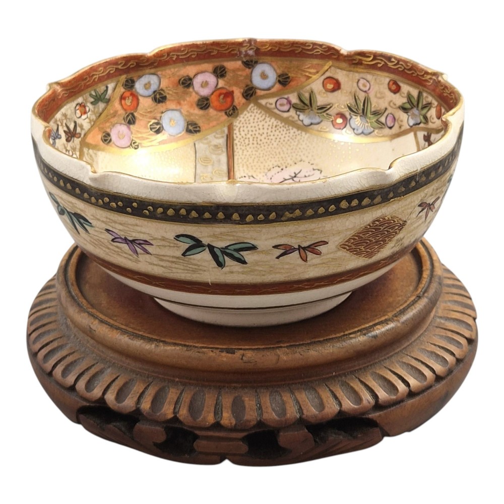 Japanese Satsuma small Hanami bowl, Kyoto, c. 1880–1895