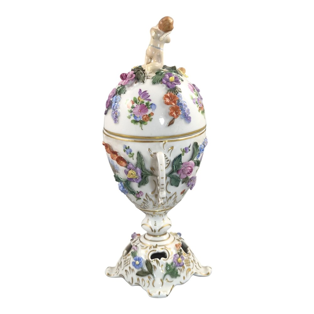 Carl Thieme Potschappel Dresden Covered Potpourri Urn with Blütenbelag, c.1901 View VII