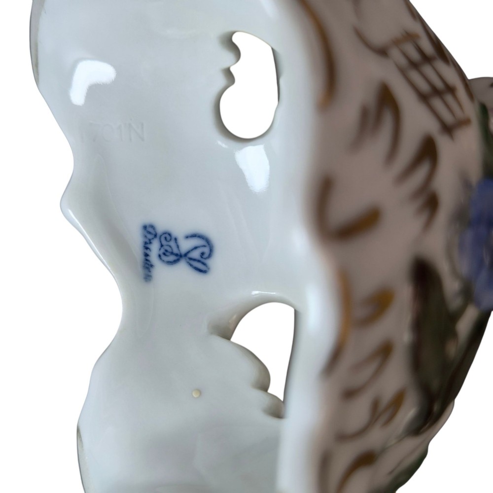 Carl Thieme Potschappel Dresden Covered Potpourri Urn with Blütenbelag, c.1901 View XIII