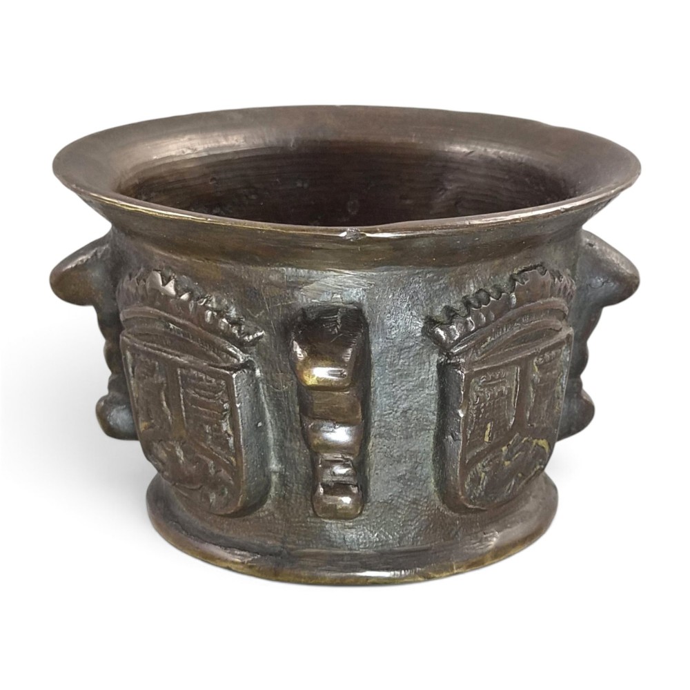 Rare Spanish Cast Bronze Apothecary Mortar with House of Enríquez Arms, c.1650-1720