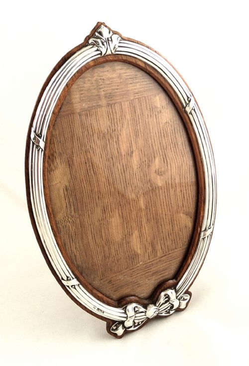 fig 1. Antique Edwardian Sterling Silver 'Bow/Ribbon' Photo Frame 1909