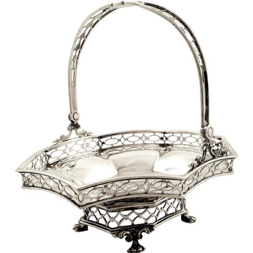 fig 1. Antique Edwardian Sterling Silver Basket with Swing Handle 1903