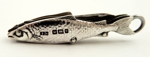 fig 1. Antique Victorian Sterling Silver Folding 'Fish' Fruit/Pen Knife 1899
