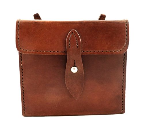 fig 1. Antique Leather Saddle/Sandwich Case with Flask & Tin