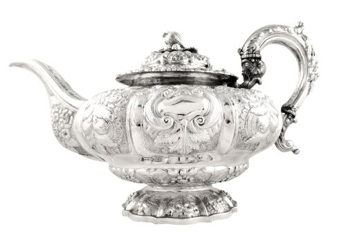 Antique Irish William Lv Sterling Silver Teapot - Dublin 1831