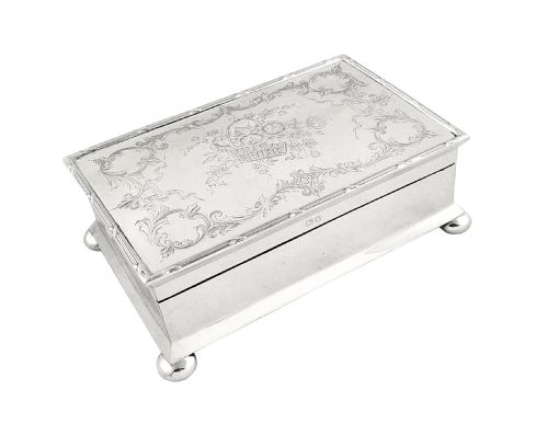 Antique Edwardian Sterling Silver Trinket / Table Box 1909